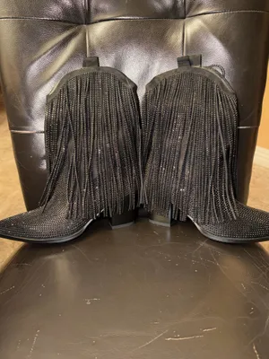 Boots Black Size 8.5 thumbnail 2