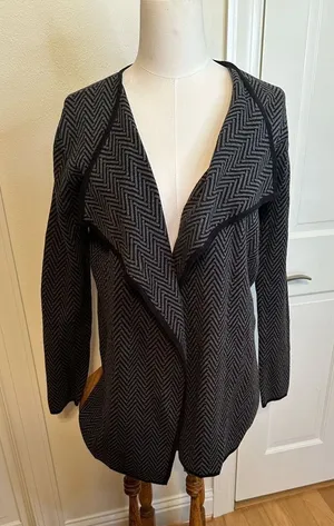 Vince Camuto Herringbone Black and Gray Cardigan Size Small NWOT thumbnail 1