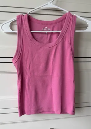 Pink hollister scoop neck tank top thumbnail 1