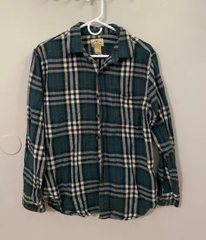 Blue Mountain Men's Green Plaid Button-Down Flannel Shirt thumbnail 1