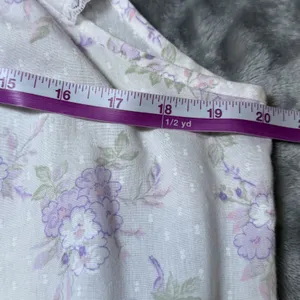 Vintage Womens Size Medium Floral Nightgown Robe Set Purple Lace Made in USA thumbnail 11