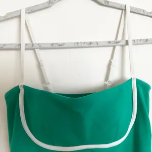 Alo Yoga Airbrush Streamlined Dress Spruce Green/White M thumbnail 4