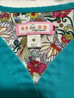 Koi scrub top thumbnail 3