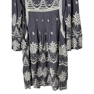 Sundance Embroidered Mini Dress Women Medium Gray Boho Eyelet Bell Sleeve thumbnail 5