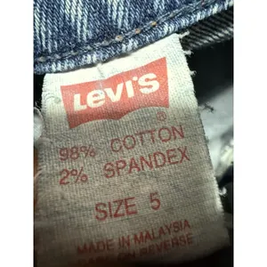 vintage 90s Levis mom jeans size 5 thumbnail 10