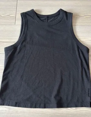 Lululemon Tank Top thumbnail 1