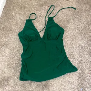 Yonique emerald green tank swim top open back size L thumbnail 2