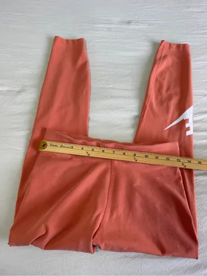 Nike women Rose Red Logo Leggings Size Medium thumbnail 5