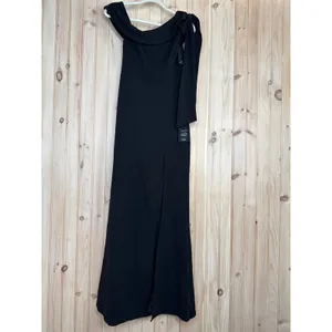 NWT Lulus Stepped Out Stunning Black One-Shoulder Mermaid Maxi Dress Size M thumbnail 2
