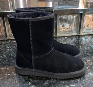 Classic Short Black Suede Boots Size 8 thumbnail 1