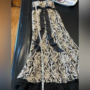 Betsy & Adam Sequin Lace Strapless Evening Gown With Sash size 6 NWT USA thumbnail 14