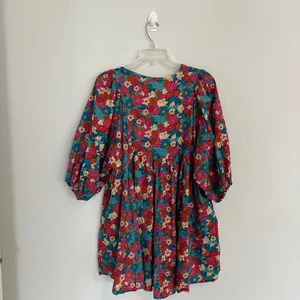 Entro Floral Mini Dress Size Small thumbnail 9
