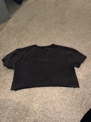 PacSun LA Hearts Dark Grey Cropped Tee thumbnail 3