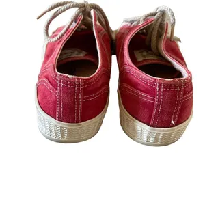Mainframe Converse Platform Y2K Red Women’s Sneakers SZ 8.5 thumbnail 4