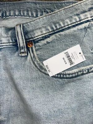 GAP 90’s Loose Mid Rise Light Blue Distressed Straight Jeans NWT thumbnail 4