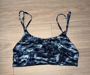 Fabletics Sports Bra thumbnail 1