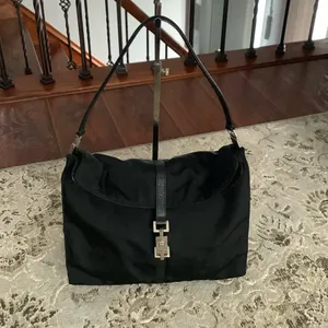 NICE GUCCI nylon bag 🌹🌹🌹 thumbnail 3