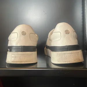 KARL LAGERFELD PARIS Josie Leather White Black Slip-On Sneakers $129 EUC Wmn’s 7 thumbnail 6