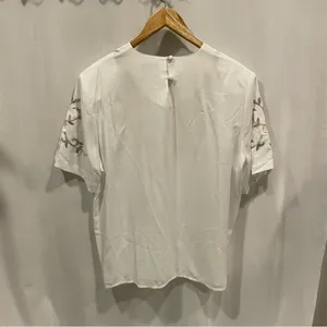 Croft & Barrow Cute vintage 80’s-90’s white semi-sheet floral embroidered short sleeve blouse thumbnail 8