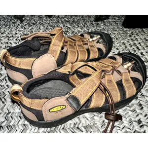 Keen Sandals Womens 9 Brown Strap Trail Water Slip Resistant Bungee Tie thumbnail 2