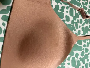 SKIMS Bra thumbnail 2