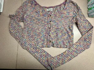 Urban Outfitters Women’s L Striped Button Down Knit Long Sleeve Cropped Top -EUC thumbnail 2