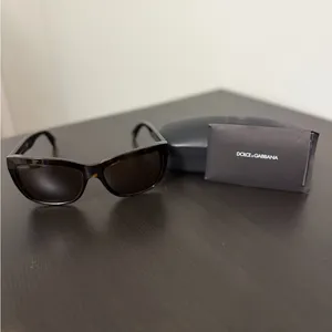 D&G Dolce & Gabbana Women’s Tortoiseshell Oversized Sunglasses DD3080 502/73 thumbnail 2