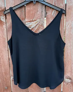 Loft Black Chiffon Casual Tank Top Blouse Women’s Size Small thumbnail 1