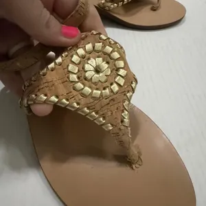 Jack Rogers Shoes Womens Size 9 Beige Cork Thong Sandals Medallion Block Heel thumbnail 4