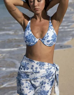 Berlook Floral Cover-Up Skirt ONLY 60 thumbnail 4