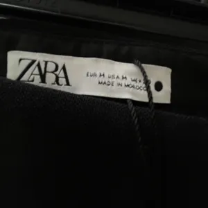 MWT Zara Elegant Black Women's Skirt Size M thumbnail 4