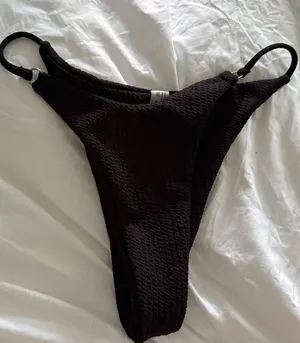 Shein Bikini Bottoms thumbnail 1