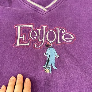 Vintage Disney Pooh Eeyore Purple V-Neck Sweatshirt Embroidered Extra‎ Large XL thumbnail 2