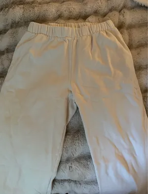 Brandy Melville Sweatpants thumbnail 2