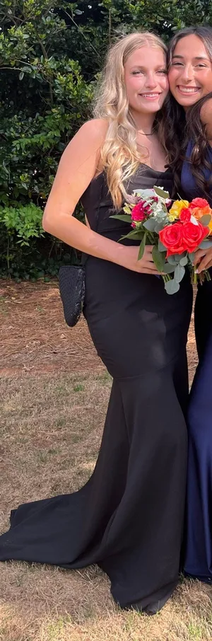 Windsor Prom Dress thumbnail 2
