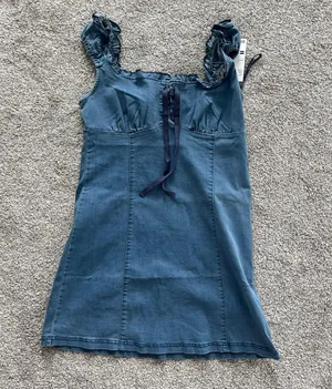 Urban Outfitters Dress thumbnail 3