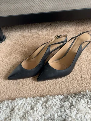 Banana Republic Black Leather Pointed Toe Slingback Heels 7 thumbnail 2