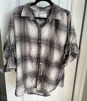 American Eagle Oversized button up long sleeve to short sleeve top thumbnail 1