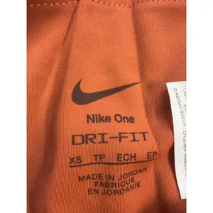 Nike One Dri-FIT Womens High Rise 8 Inch Biker Shorts Burnt Orange FZ6758-825 XS thumbnail 2