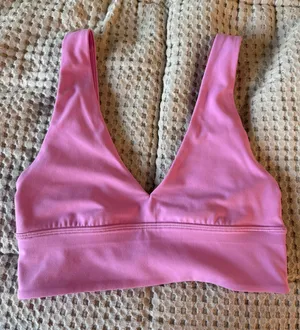 Lululemon Align Sports Bra thumbnail 1