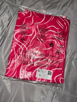 NWT Pink Abstract Wave Blouse – Size XL– Lightweight & Flowy thumbnail 4