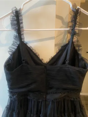 Betsy & Adam Black Formal party Dress with Tiered Tulle, size 4 thumbnail 4