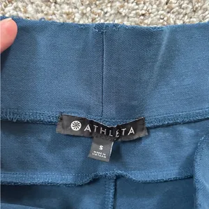 Athleta Blue Teal Short Shorties Athleticwear Athleisure Comfy Casual Workout thumbnail 2