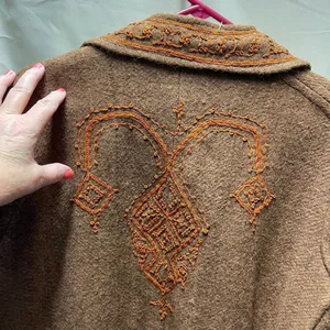 Vintage Western boho handmade size L embroidered wool midi coat. Sash tie. thumbnail 5