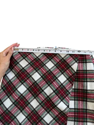 HOLLISTER Ultra High Rise Holiday Plaid Skirt Size Medium thumbnail 3