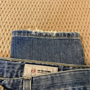 AG The Ex Boyfriend Slim faded distressed cropped jeans 24R. Straight. Stetch thumbnail 7