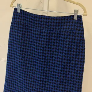 Ann Taylor Blue Black Houndstooth Tweed Wool Blend Pencil Skirt Size 6 Career thumbnail 3