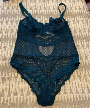 Target Auden green lace underwire bodysuit S thumbnail 4