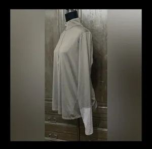 Under Armour Gray loose Long Sleeve top - Size XL thumbnail 2