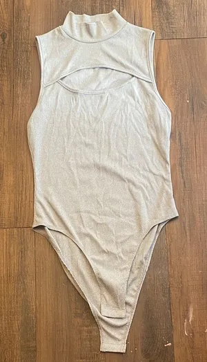 ❤️Cider Gray Sleeveless Bodysuit thumbnail 1